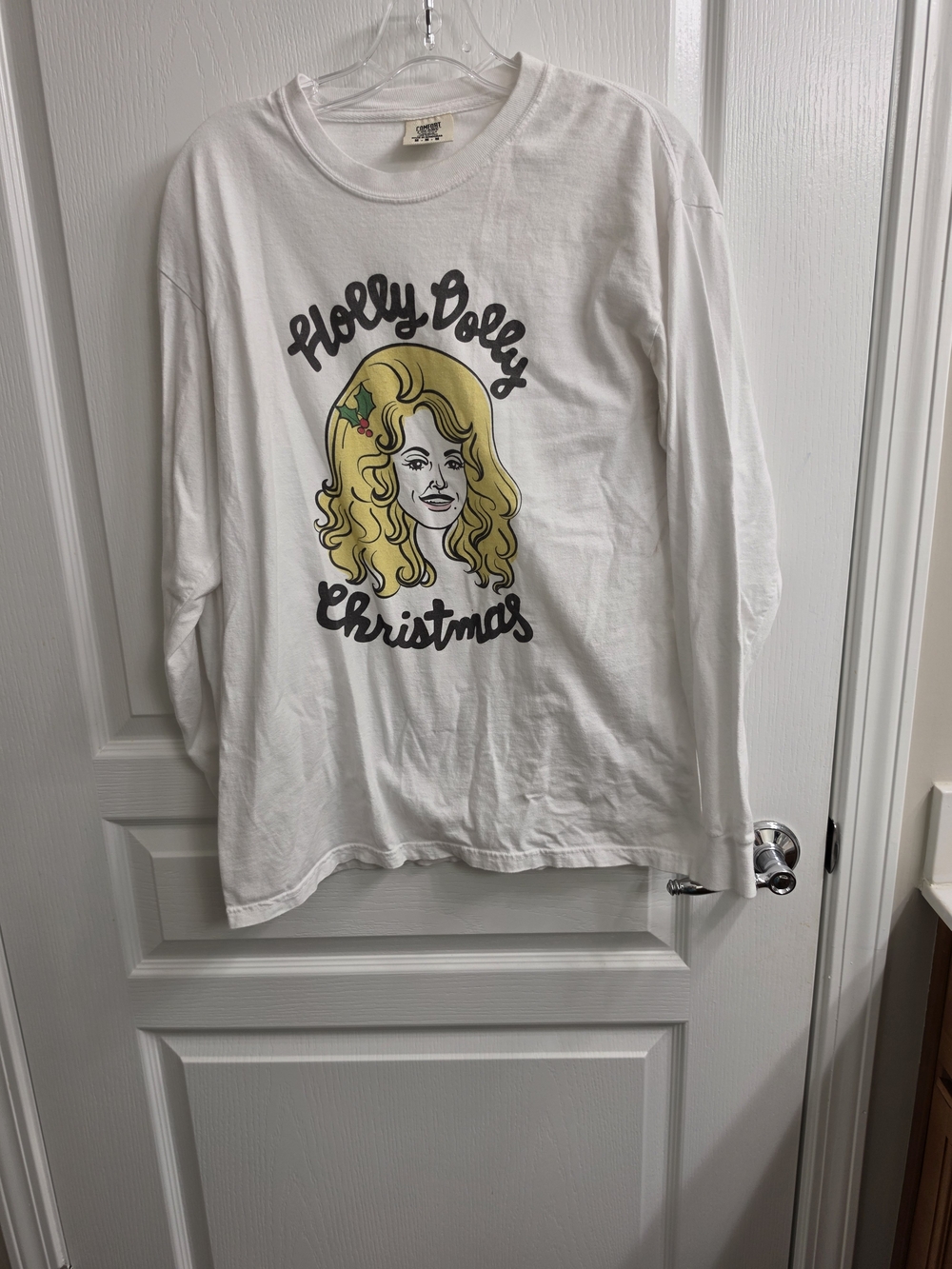 Vintage Style Holly Dolly Christmas Comfort Colors Long-Sleeve Tee Dolly Parton